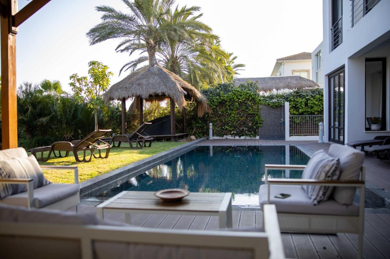 Balinese Villa Ajía Nápa Eksteriør bilde