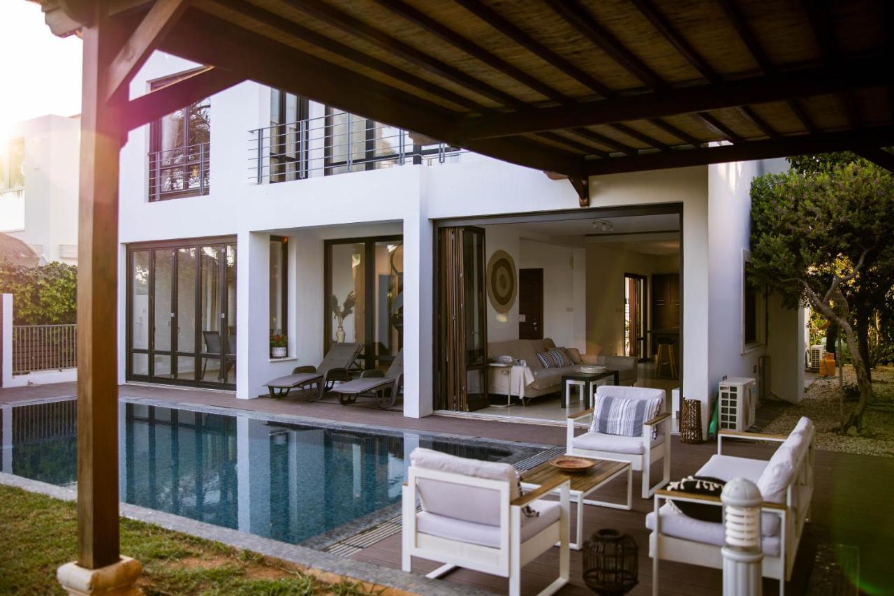 Balinese Villa Ajía Nápa Eksteriør bilde