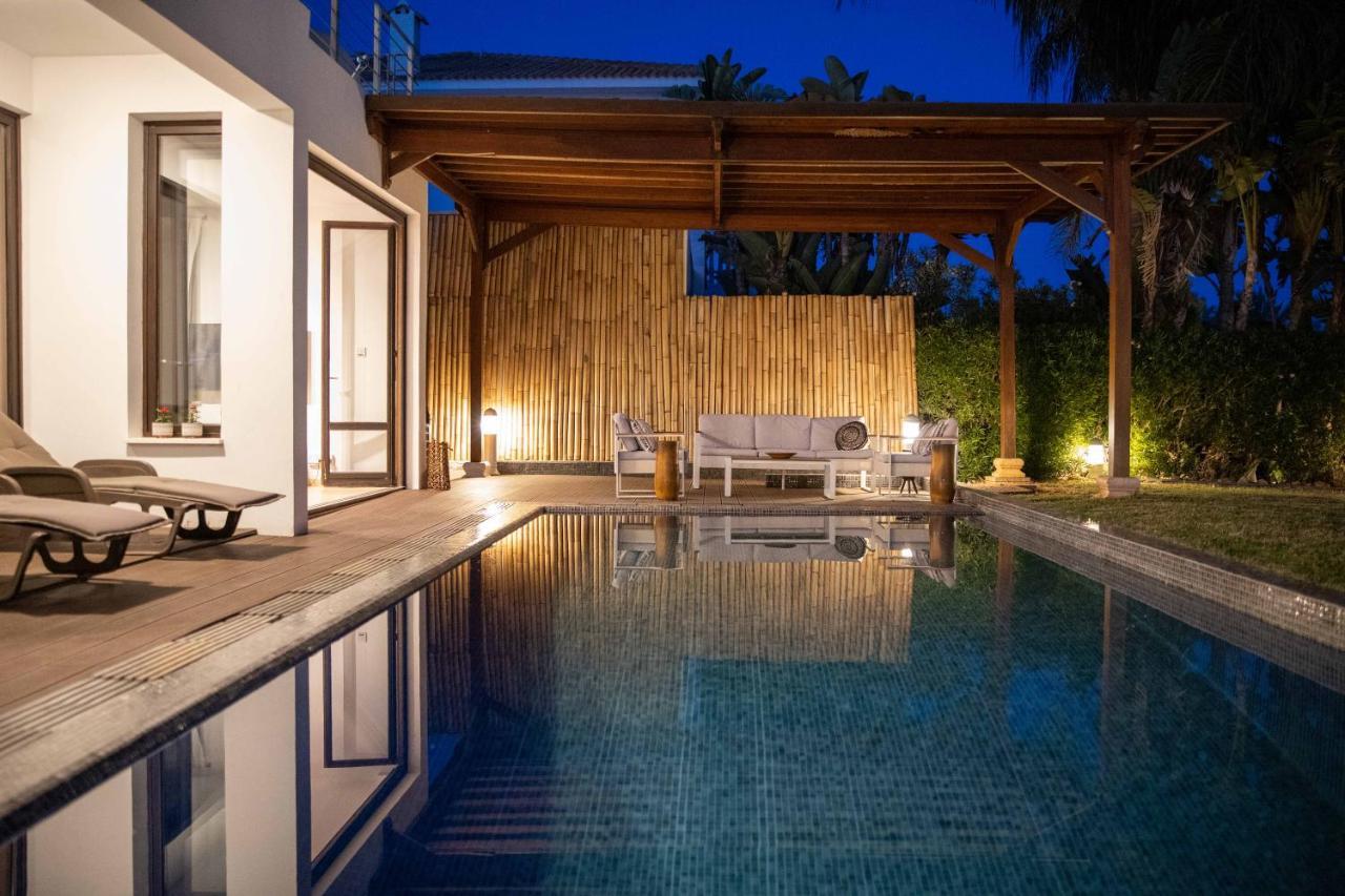 Balinese Villa Ajía Nápa Eksteriør bilde